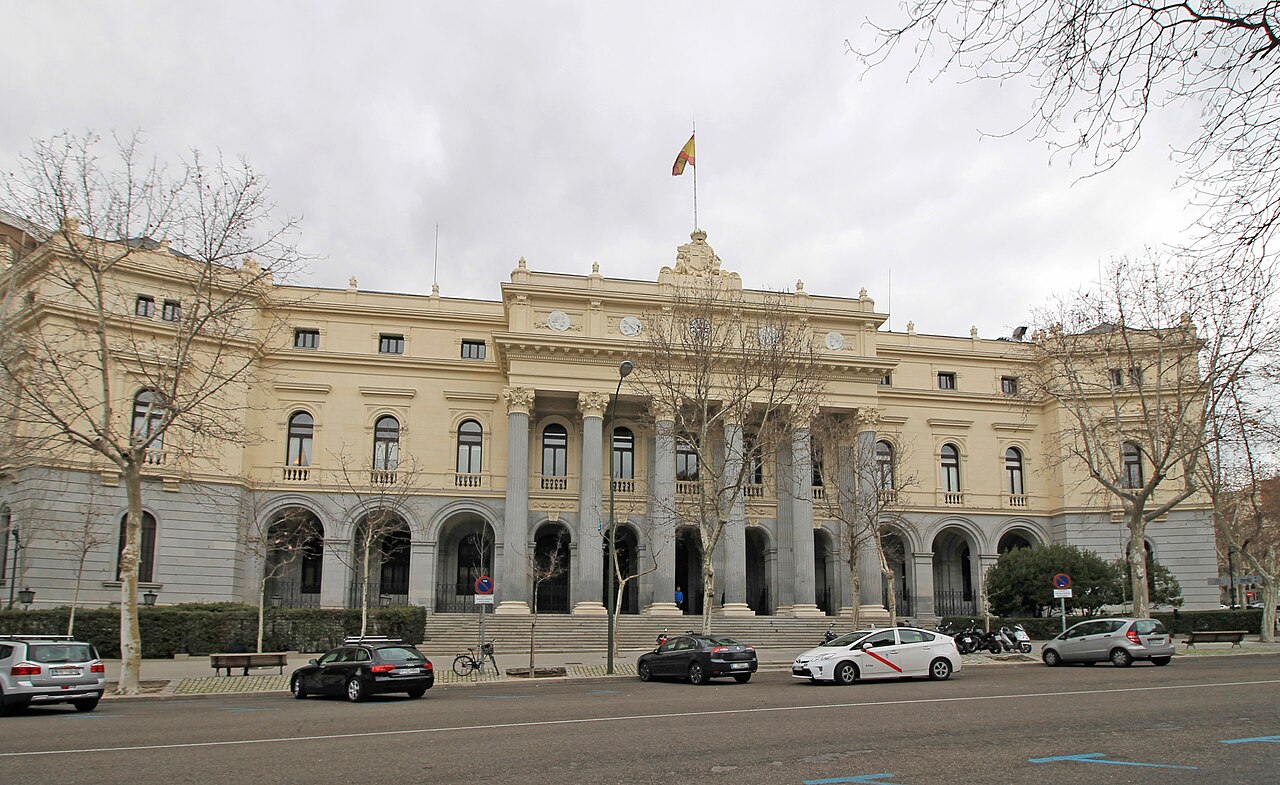 Fachada del Palacio de la Bolsa de Madrid